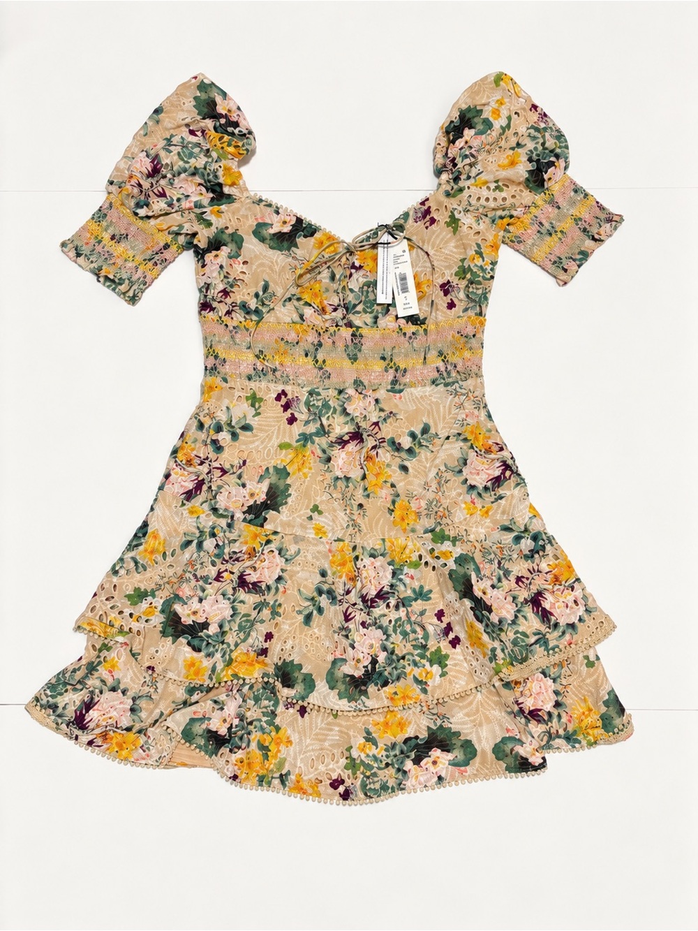 Alice + Olivia Beige Floral Puff-Sleeve Smocked Tunic Dress